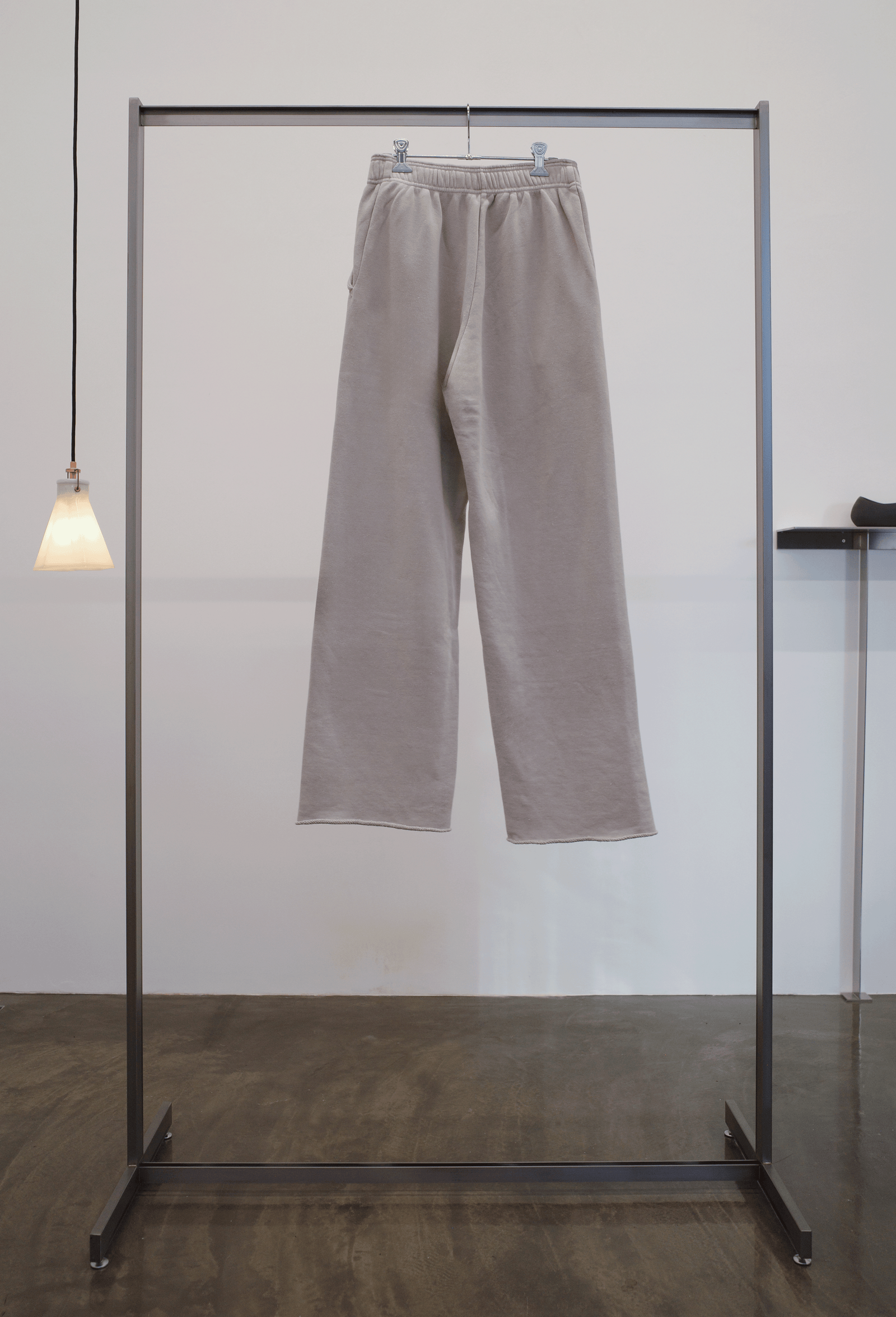 FULL SWEATPANTS Ⅱ /Greige – LON