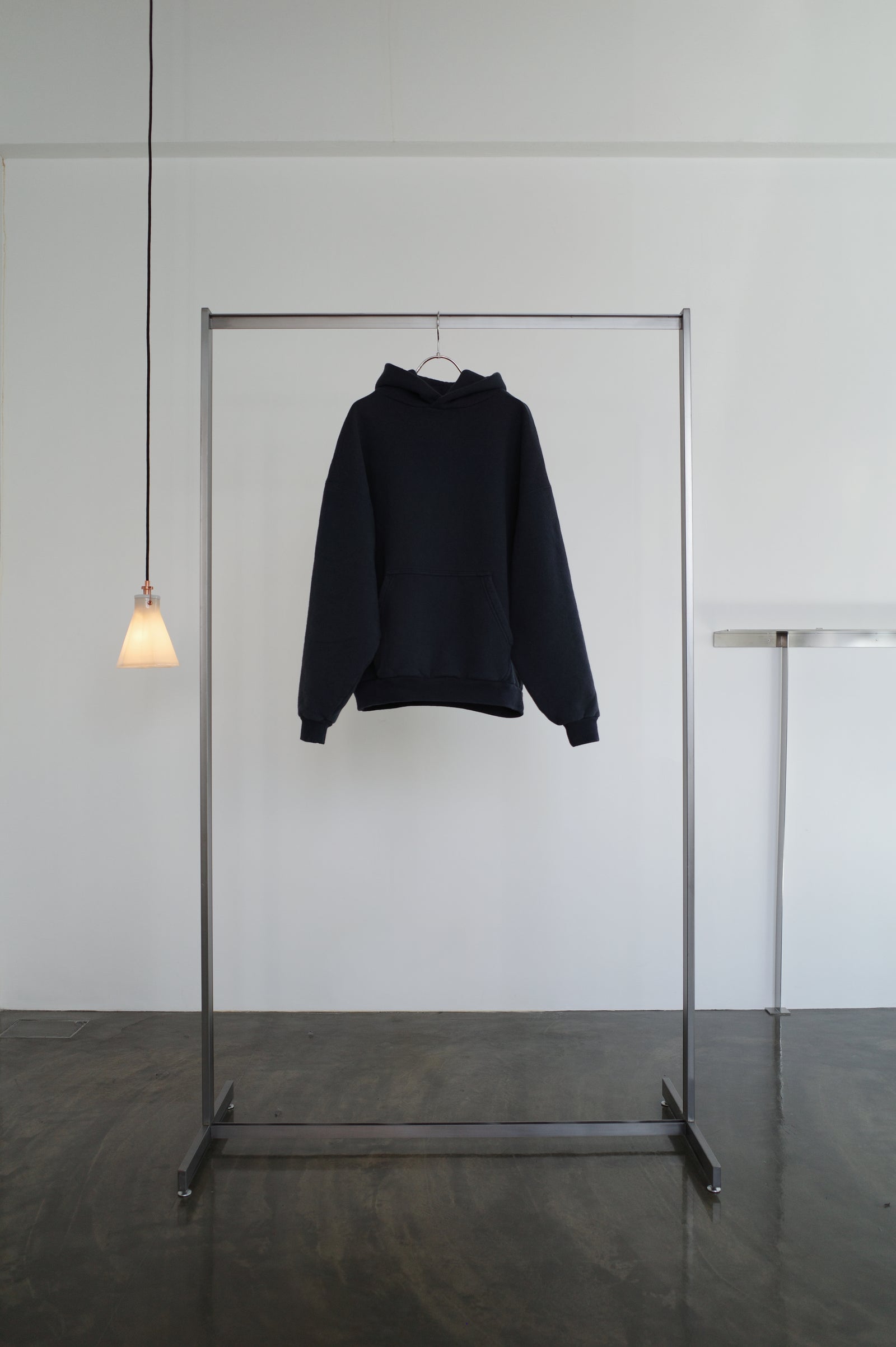 Two Side Hoodie/ Navy – LON