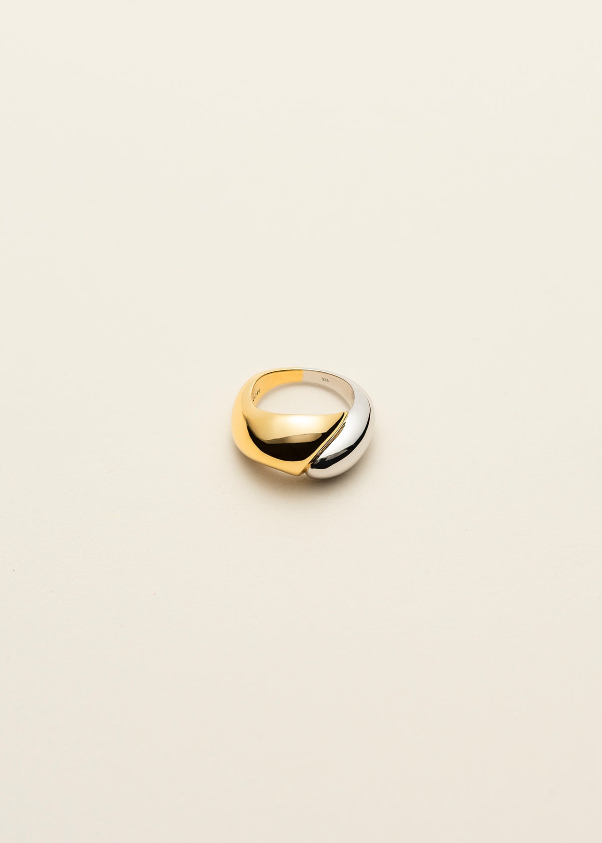 RINGS – LON